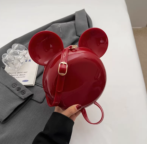 Sac bandoulière rond rouge modèle Mickey image 6